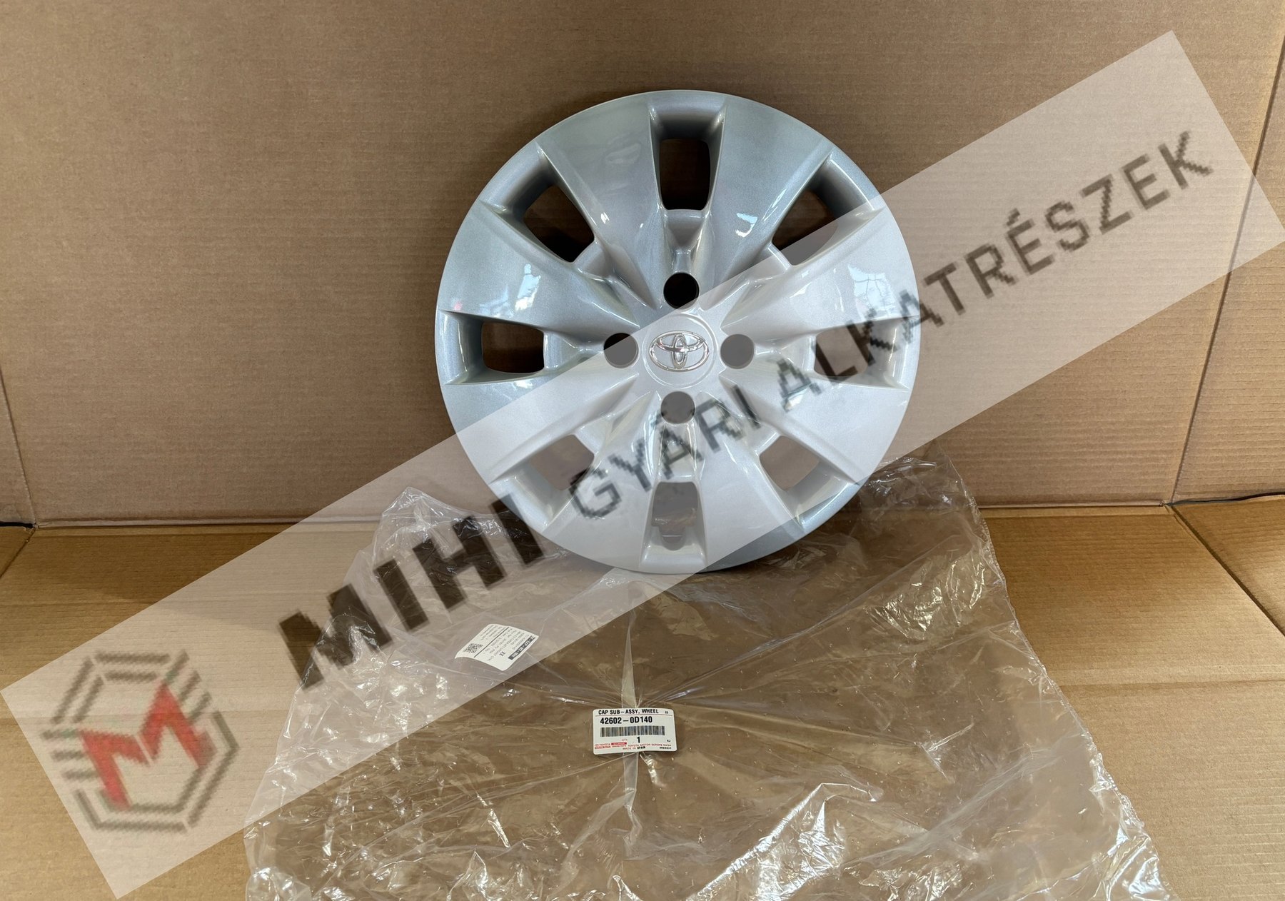 Toyota Yaris gyári dísztárcsa / kerékdísz 426020D140