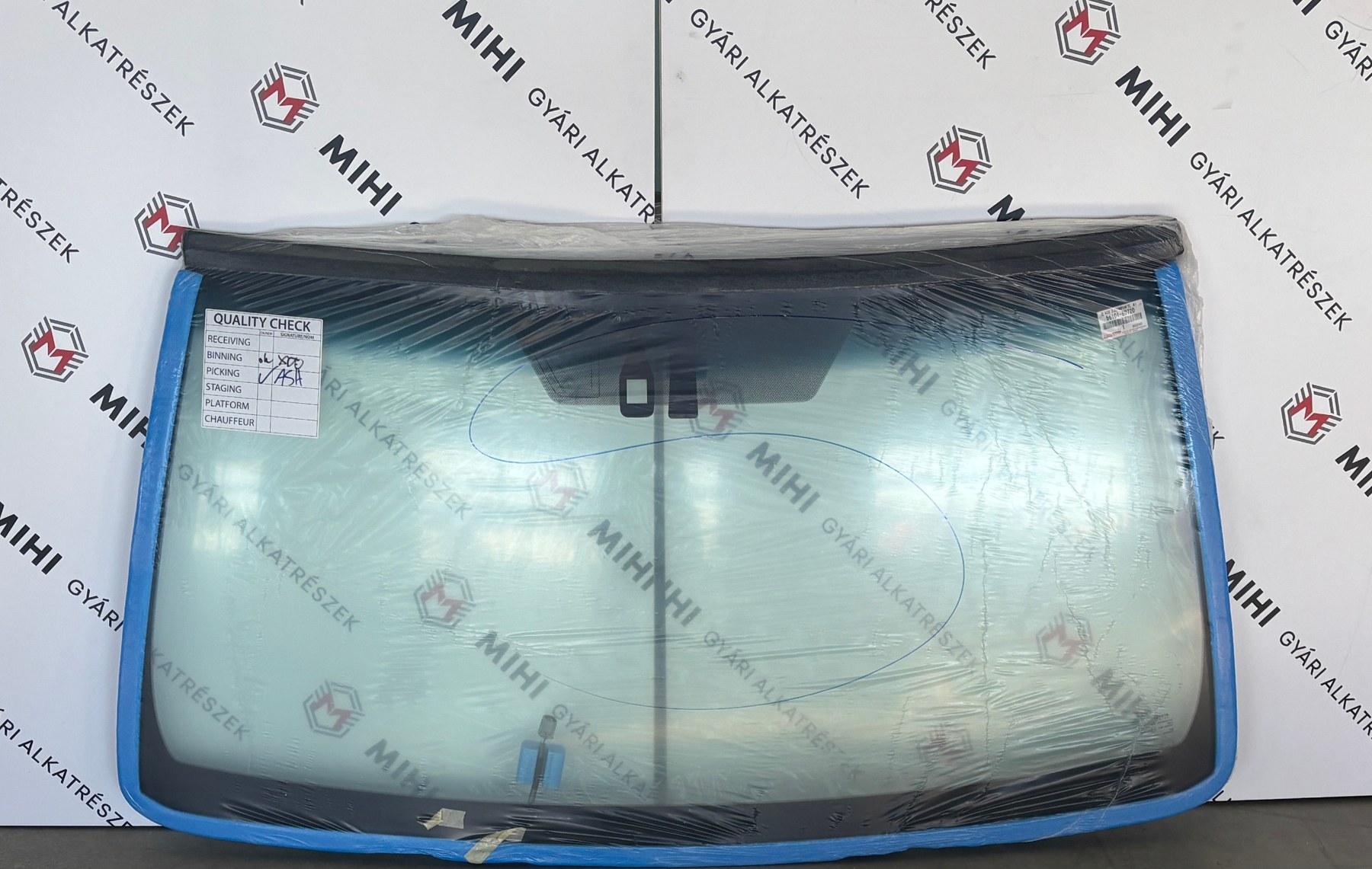 Toyota Land Cruiser Prado / Lexus GX460 első szélvédő 5610160720