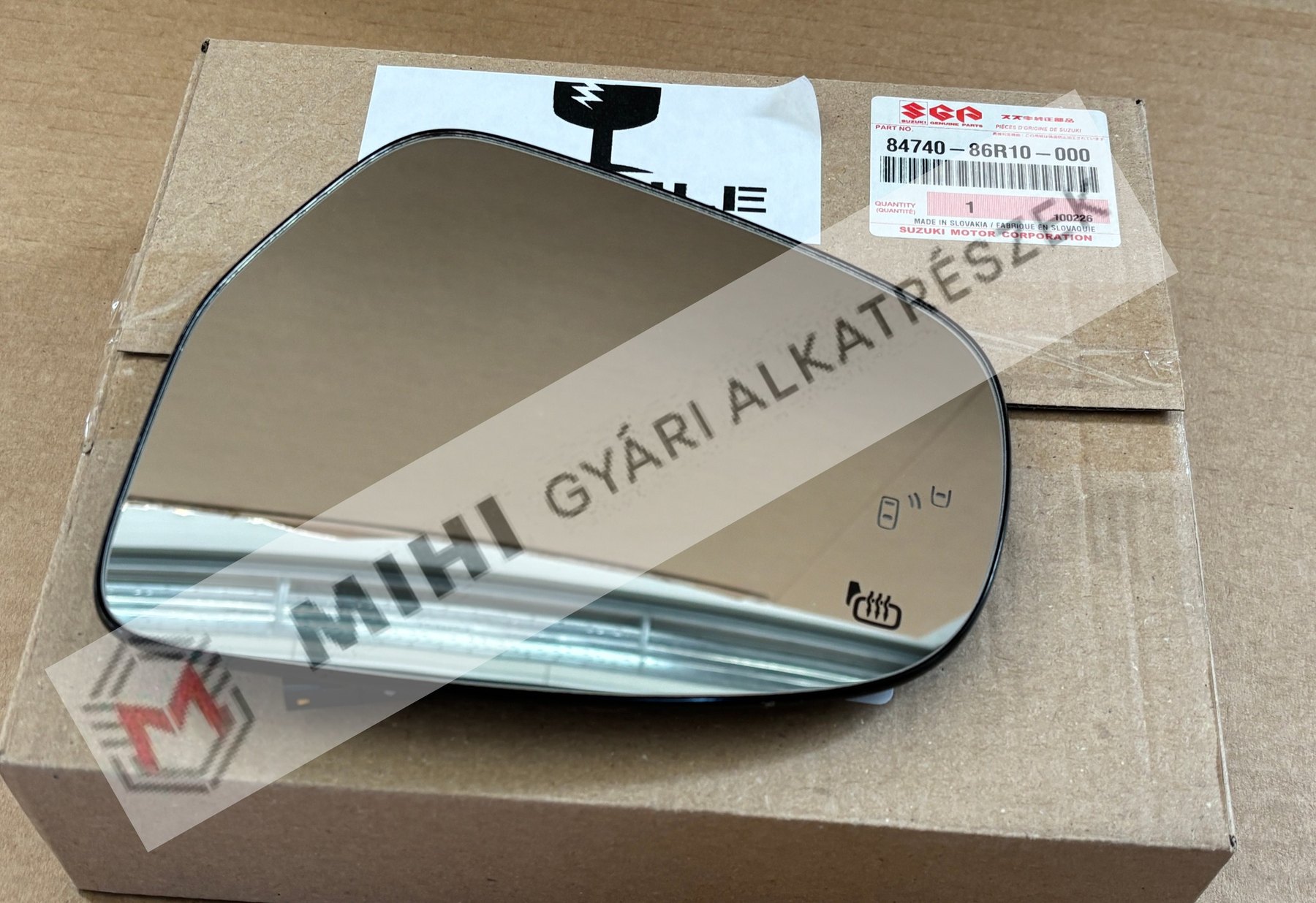 Suzuki Vitara gyári bal oldali külső visszapillantó tükörlap 8474086R10
