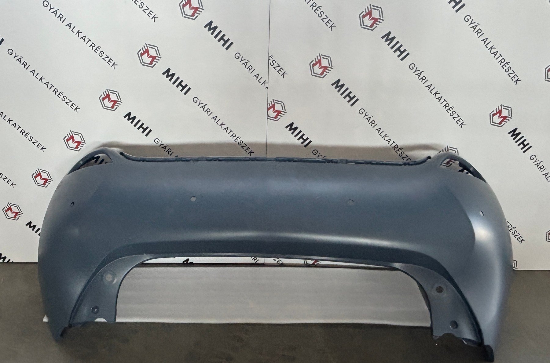Renault Zoe hátsó lökhárítóburkolat 850104389R