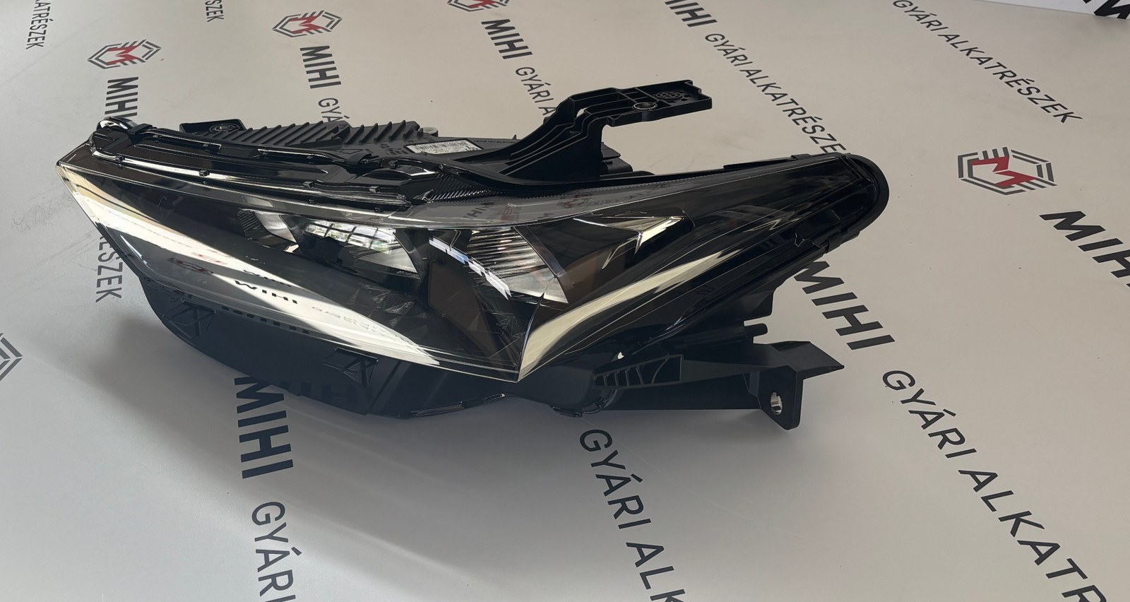 Hyundai Tucson bal első nappali menetfény 92207N7400
